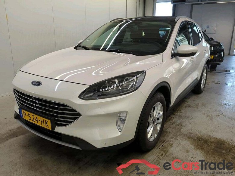 FORD KUGA 1.5 EcoB. Titanium X