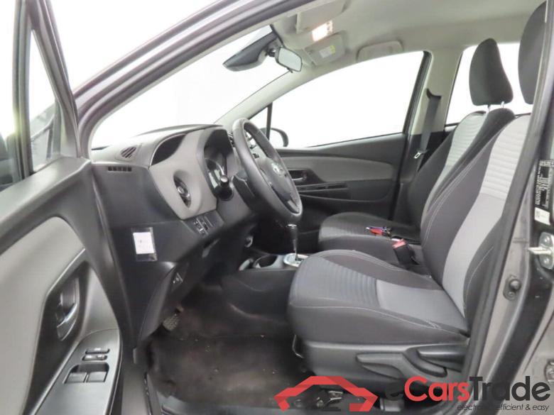 TOYOTA Yaris 1.5 VVT-i Active #3