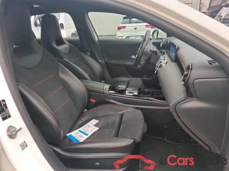 Mercedes A 200 AMG Line 7G DCT MERCEDES BENZ Classe A 5p Berline A 200 AMG Line 7G DCT #6