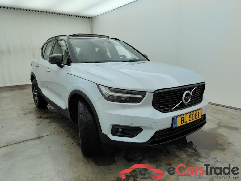 VOLVO XC40 1.5 T5 180 Recharge R-Design DCT 5d #2