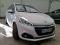 preview Peugeot 208 #3