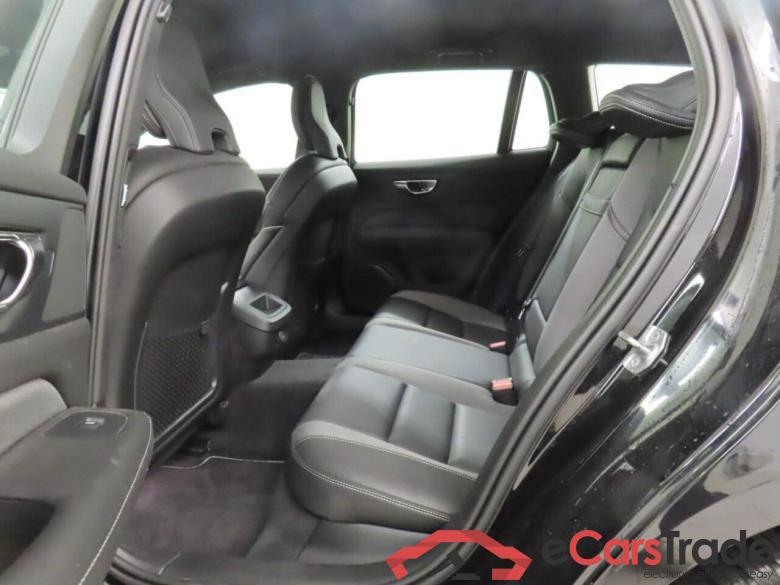 VOLVO V60 2.0 B3 R-Design #6
