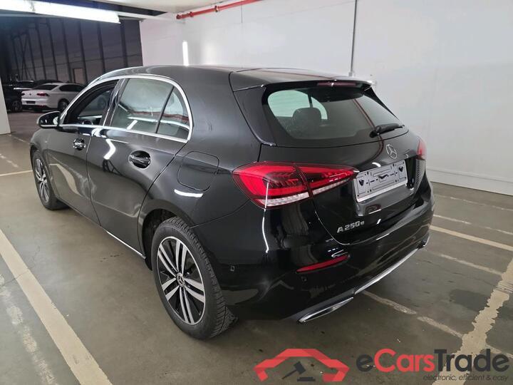Mercedes A-Klasse A-Klasse A 250 e Business Solution 160kW/218pk  5D/P Auto-8 #3