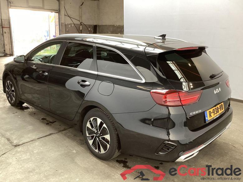 KIA CEED SPORTSWAGON 1.6 GDI PHEV DynamicPlusLine #3