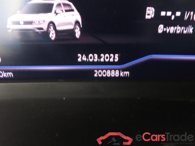 VOLKSWAGEN Tiguan 1.5 TSI Highl. Bus R #4
