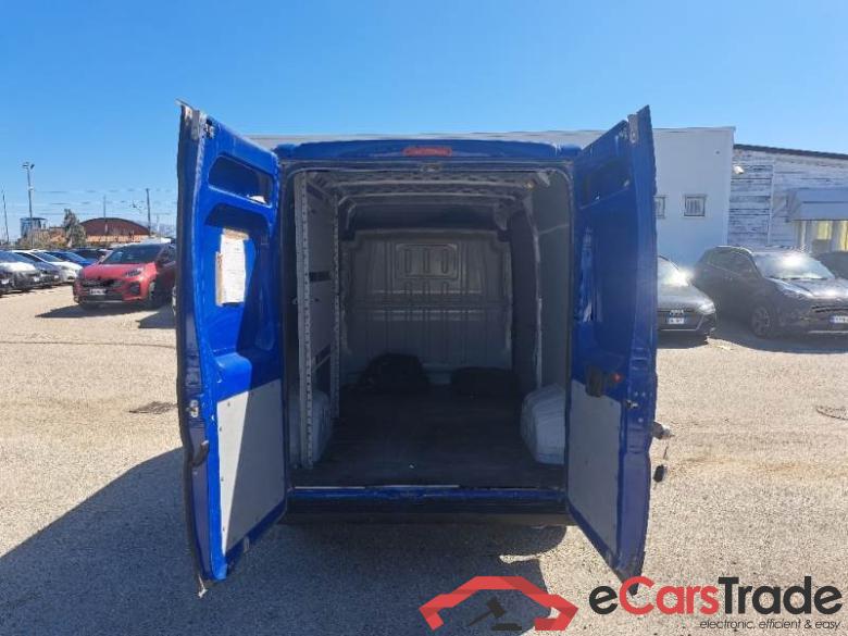 Peugeot 142 PEUGEOT BOXER / 2014 / 4P / FURGONE 333 L2H2 2.2 BLUEHDI 140CV SeS #5