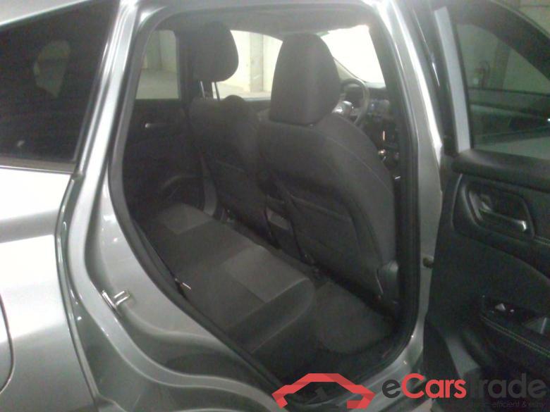 QASHQAI MY23 Mild-Hybrid 140 MT 2WD N-connecta  Design Pack                 #6