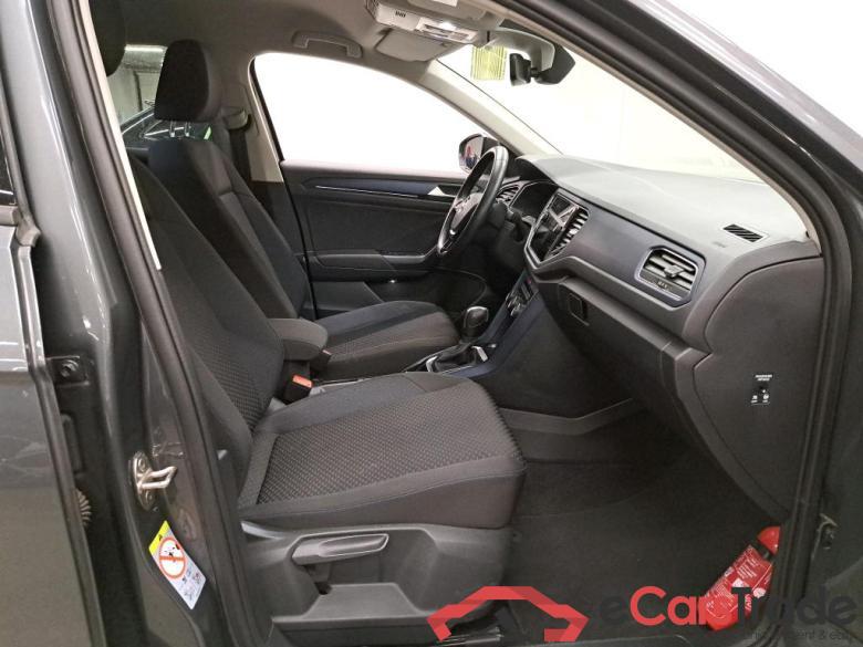 VOLKSWAGEN - VW  T-ROC TDI 150PK DSG United With Climatronic & Winter Pack & KeyLess & Auto Trunk #3