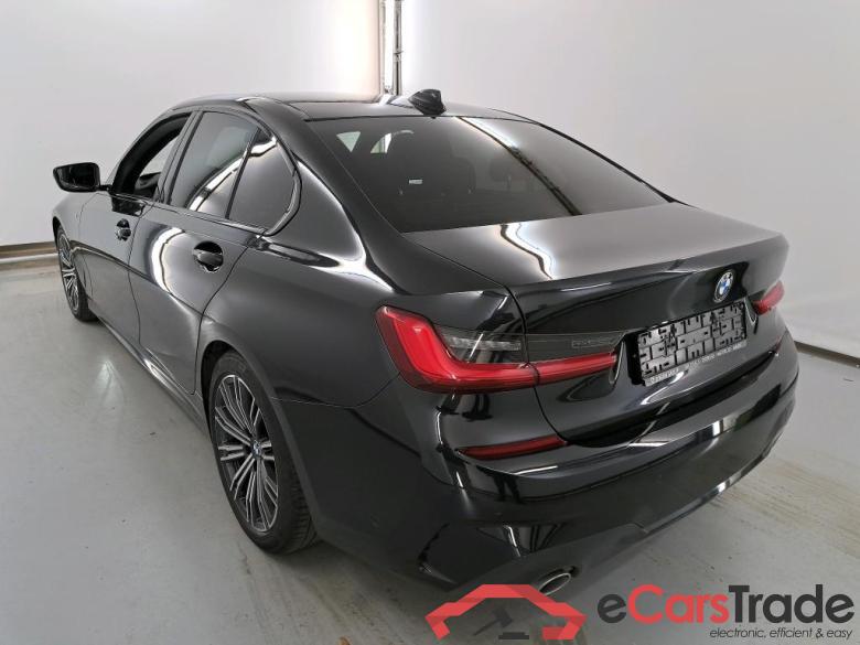 BMW 3 DIESEL - 2019 318 dA AdBlue Model M Sport Business #3