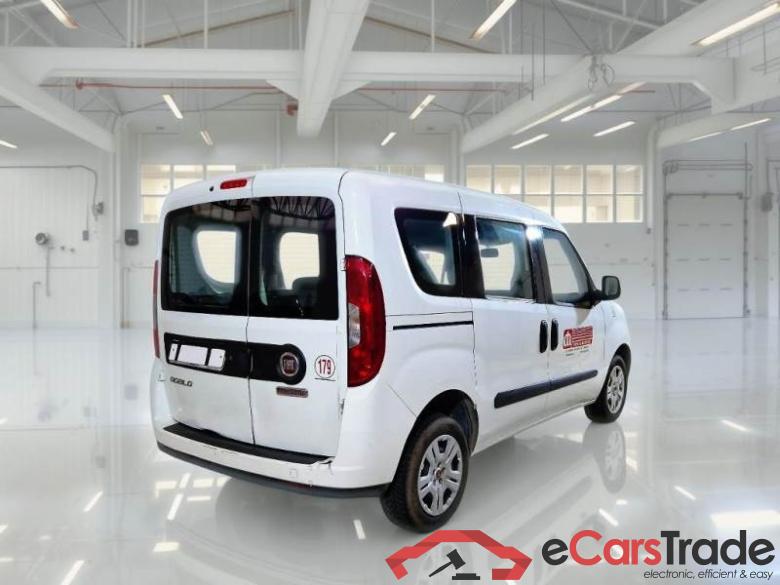 Fiat 8 FIAT DOBLÒ CARGO / 2014 / 5P / COMBI COMBI 1.6 MJET 16V 105CV SX (CAT.N1) EU6 #2