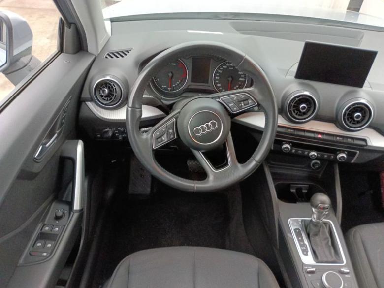 Audi Q2 1.6 30 TDI Aut. Navi Klima PDC ... #6