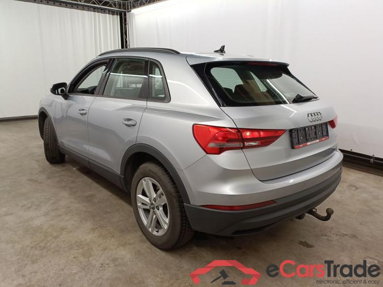 Audi Q3 35 TDI S Tronic Business Edition 5d #5