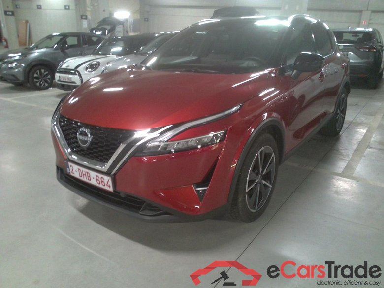 QASHQAI MY22 Mild-Hybrid 140  2WD Tekna  Two Tone   Design Pack  Cold Pack       