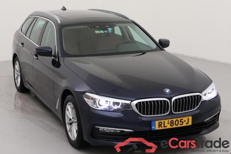BMW 520i Touring Aut. Pano LED-Xenon Navi Leather KeylessGo Klima PDC ... #2