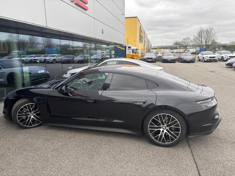 Porsche Taycan Pano LED Virtual Sport-Chrono Navi-Pro Sport-Leather KeylessGo Camera Klima PDC ... #4