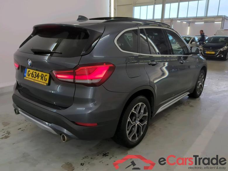 BMW X1 '15 BMW X1 sDrive20iA Executive xLine 5d #2