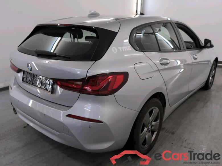 BMW 1 SERIES HATCH 1.5 116D (85KW) Model Advantage Business Storage #4
