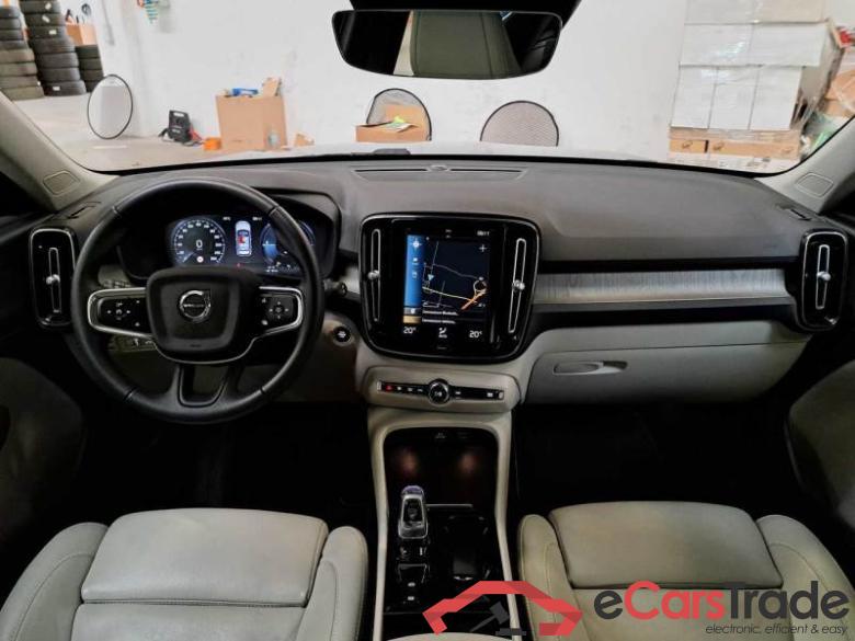 Volvo 218 VOLVO XC40 / 2017 / 5P / SUV T5 PLUG-IN HYBRID AUTO RECHARGE INSCR. #3