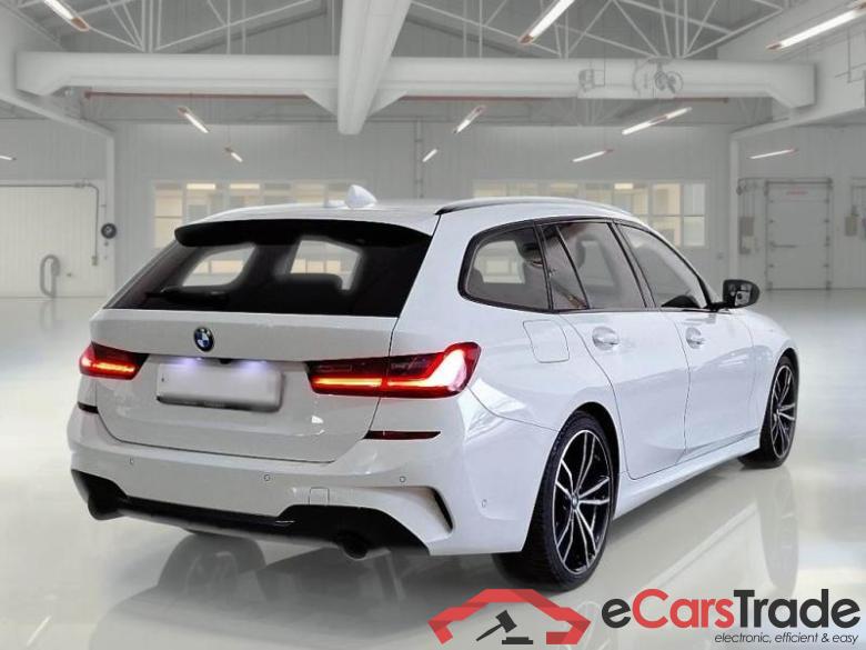 BMW 159 BMW SERIE 3 / 2018 / 5P / STATION WAGON 320D 48V MSPORT TOURING AUTO #2