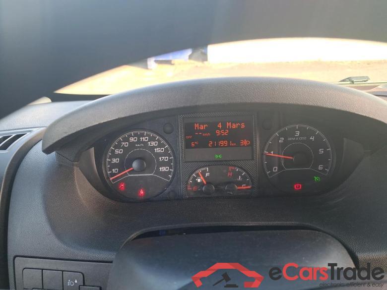 Peugeot BlueHDi S&S 120 PREMIUM 333 L2H2 Boxer Fourgon Surélevé 333 L2H2 Premium BlueHDi 120 Start&Stop HDi 120CV BVM6 E6d #6