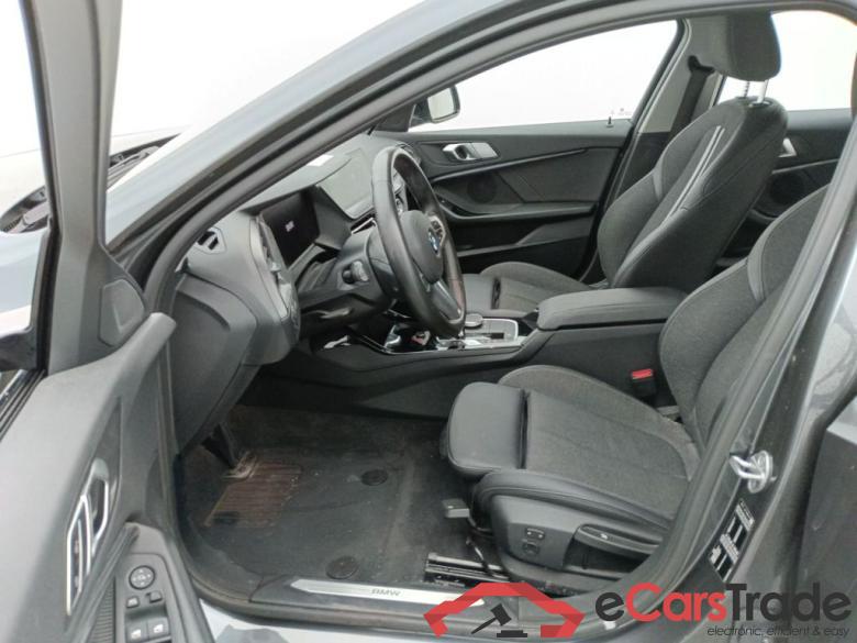 BMW 1 Reeks Hatch 118iA (103 kW) 5d #6