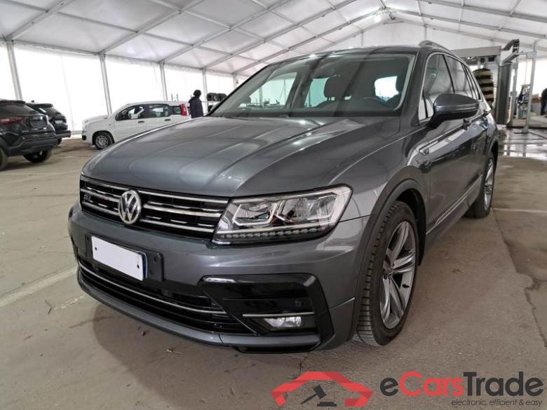 Volkswagen 57 VOLKSWAGEN TIGUAN / 2016 / 5P / SUV 2.0 TDI SCR 110KW SPORT BMT DSG #1