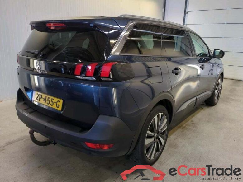 PEUGEOT 5008 1.2 PT BL. Executive #2
