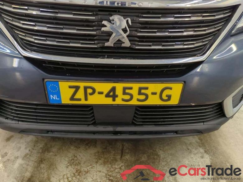 PEUGEOT 5008 1.2 PT BL. Executive #4