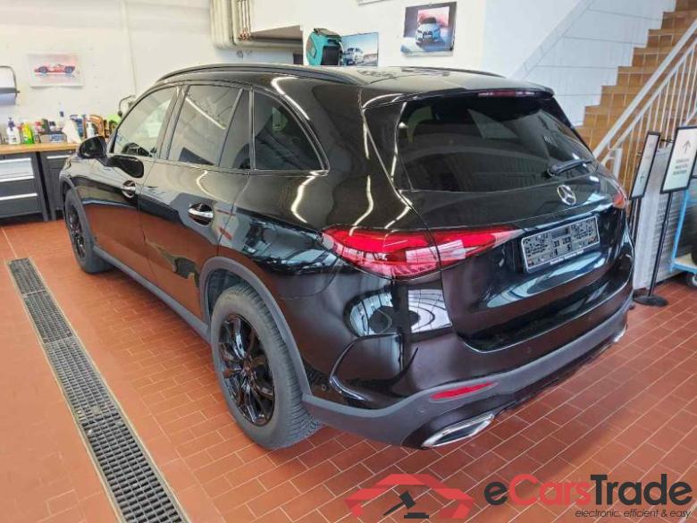 MERCEDES-BENZ GLC -Klasse (BM 254)(06.2022->) DE - SUV5 GLC 220 d EU6d, AMG Line 4Matic (EURO 6d), 2022 - 2024 #4