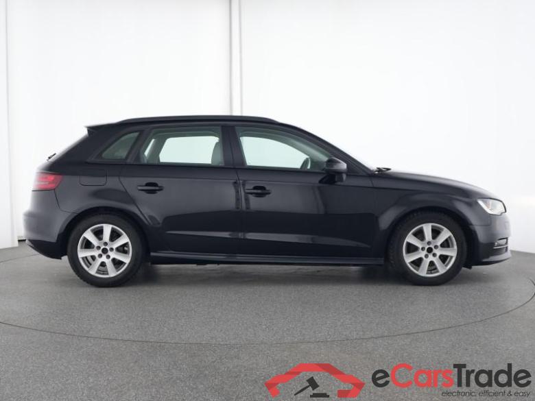 AUDI A3 Sportback (Inzahlungnahme MwSt. nicht ausweisbar) 1.6 TDI clean diesel EU6, Sportback Attraction #4