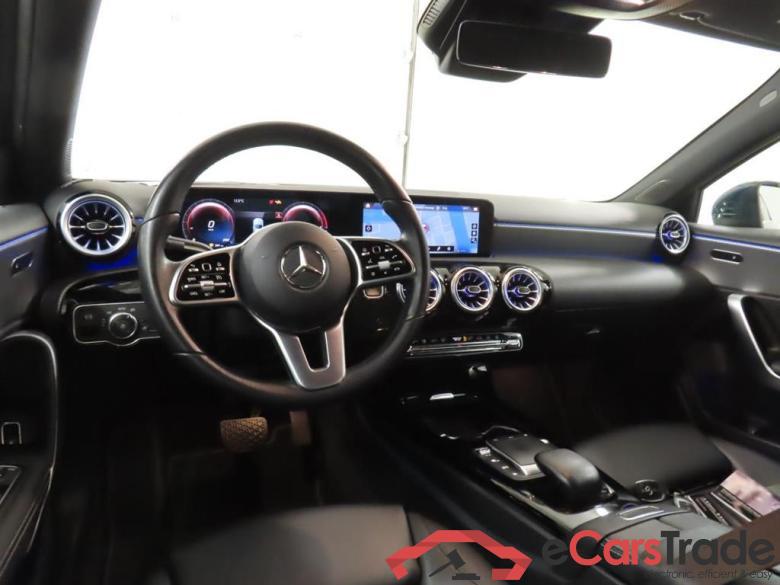 MERCEDES-BENZ A-KLASSE 250 e Bns Sol Luxury #3