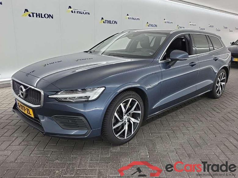 VOLVO V60 T6 Twin Engine AWD Geartronic Moment Pro 5D 251kW #1