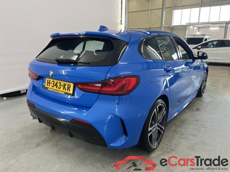 BMW 1 Serie '19 BMW 1 Serie 118iA Corporate Executive M Sport 5d #2