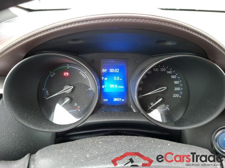 Toyota 1.8 HYBRIDE 122 DISTINCTIVE TOYOTA C-HR 5p SUV 1.8 HYBRIDE 122 DISTINCTIVE #6