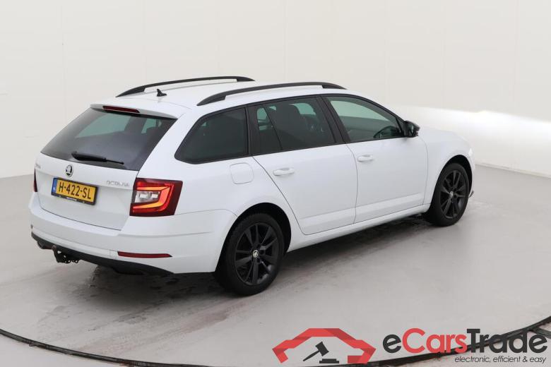 SKODA Octavia Combi 110 kW #6