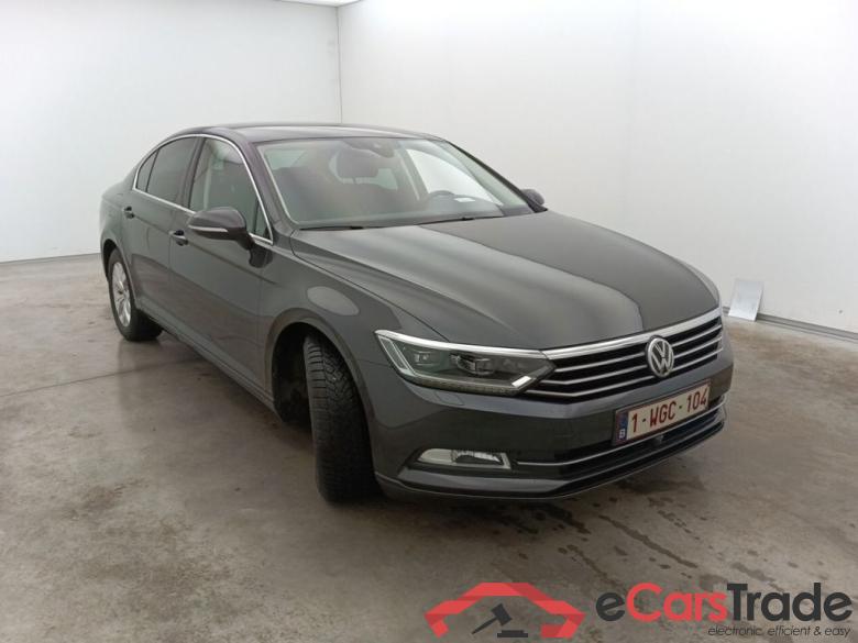 Volkswagen Passat 1.5 TSI OPF DSG7 Comfortline Business 4d #2