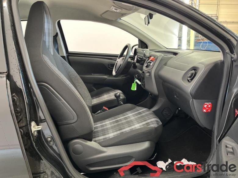 Peugeot 108 '14 Peugeot 108 Active 1.0 e-VTi 72pk 5d #3