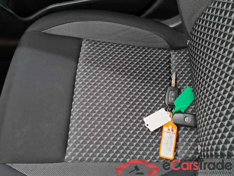 Nissan Micra '17 Nissan Micra IG-T 100 Acenta 5d #4