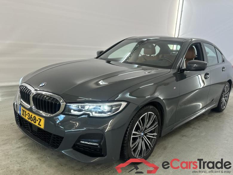 BMW 3 Serie Sedan '18 BMW 3 Serie Sedan 330iA High Executive Edition M Sport 4d #1