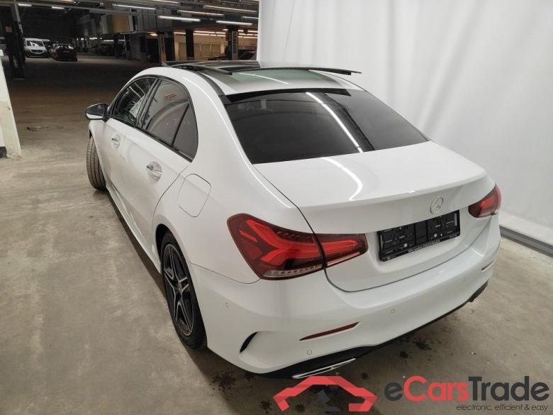 Mercedes-Benz A-Klasse Limousine A 180 d DCT Launch Edition 4d #4