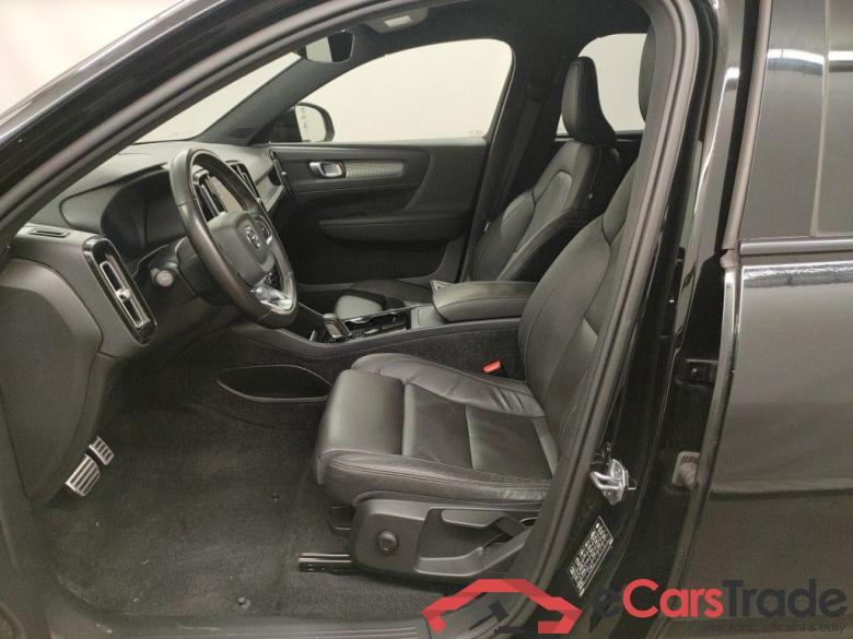 Volvo XC40 P8 4x4 Recharge R-Design 5d #6