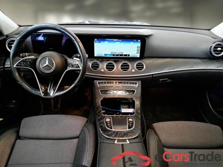 Mercedes 26 MERCEDES-BENZ CLASSE E / 2020 / 5P / STATION WAGON E220D 4MATIC BUSINESS SPORT #3