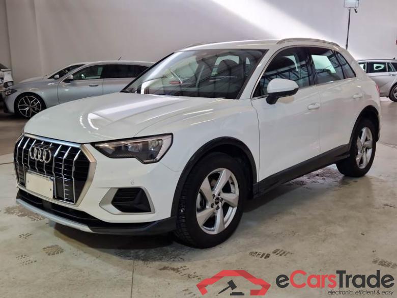 Audi 97 AUDI Q3 / 2018 / 5P / SUV 35 TDI S TRONIC BUSINESS ADVANCED #1