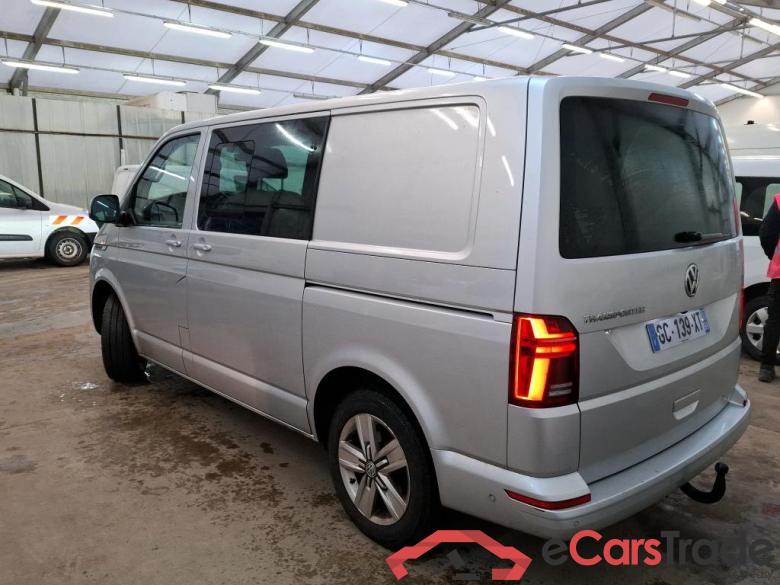 Volkswagen 2.0 TDi 150 DSG7 L1H1 Business Line Plus VOLKSWAGEN Transporter / 2019 / 4P / Fourgon tôlé 2.0 TDi 150 DSG7 L1H1 Business Line Plus #2