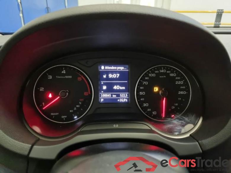 Audi 157 AUDI A3 / 2016 / 5P / BERLINA 2.0 TDI S TRONIC BUSINESS SB #4