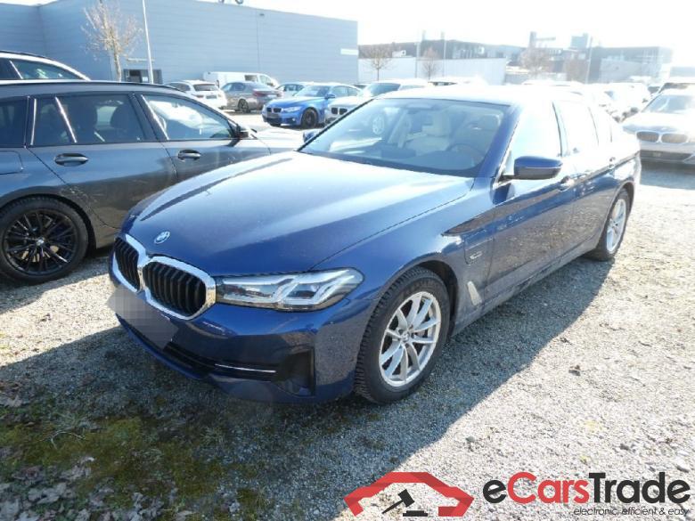 BMW 5-Serie ´16 Baureihe 5 Lim. 530 e 2.0 215KW AT8 E6d #1