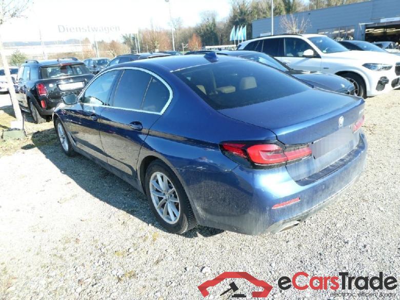 BMW 5-Serie ´16 Baureihe 5 Lim. 530 e 2.0 215KW AT8 E6d #3