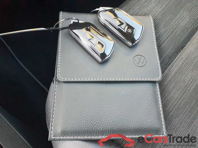 Volkswagen ID.4 (E21)(09.2020->) DE - SUV5 Pro Performance, mit Infotainment-Paket, 2023 - 2023 #6