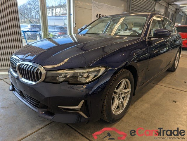 BMW 3-Serie ´18 Baureihe 3 Lim. 320 d Luxury Line 2.0 140KW AT8 E6d