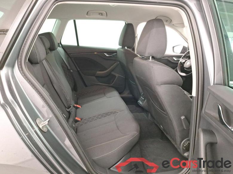 SKODA KAMIQ 1.0 TSI 81KW DSG CLEVER #6